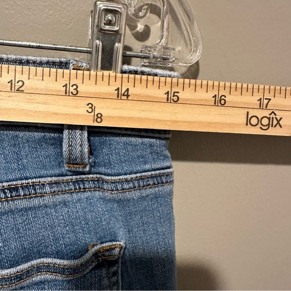 Talbots Straight Leg Jean Womens Size 8 Petite Blue Denim Comfort Classic - Picture 6 of 9